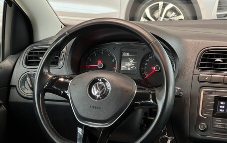 Volkswagen Polo VI (EU Market), 2018 год, 1 045 000 рублей, 24 фотография