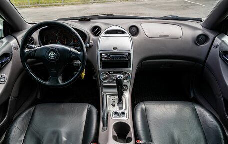 Toyota Celica VII рестайлинг, 2002 год, 650 000 рублей, 15 фотография