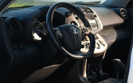 Toyota RAV4, 2010 год, 1 099 000 рублей, 3 фотография