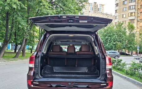 Toyota Land Cruiser 200, 2018 год, 5 999 000 рублей, 16 фотография