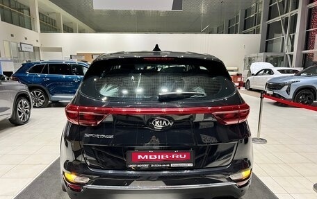 KIA Sportage IV рестайлинг, 2019 год, 1 895 000 рублей, 6 фотография