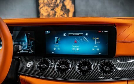 Mercedes-Benz AMG GT I рестайлинг, 2025 год, 68 700 000 рублей, 11 фотография