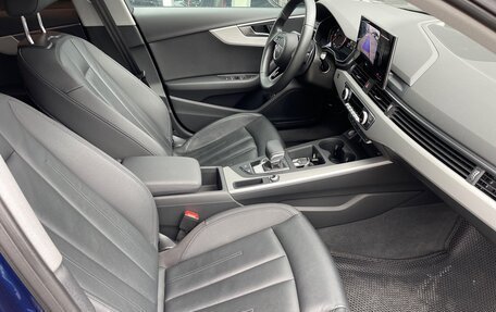 Audi A4, 2021 год, 3 200 000 рублей, 14 фотография