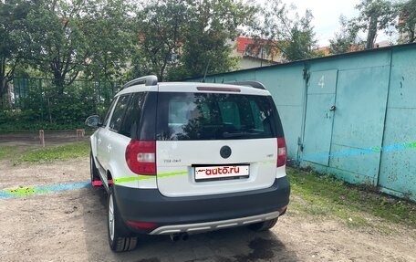 Skoda Yeti I рестайлинг, 2013 год, 900 000 рублей, 1 фотография