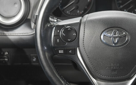 Toyota RAV4, 2018 год, 2 899 000 рублей, 10 фотография