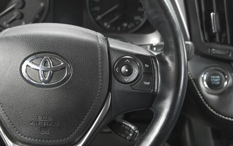 Toyota RAV4, 2018 год, 2 899 000 рублей, 12 фотография