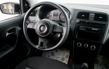 Volkswagen Polo VI (EU Market), 2012 год, 999 000 рублей, 13 фотография