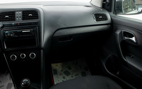 Volkswagen Polo VI (EU Market), 2012 год, 999 000 рублей, 17 фотография