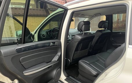Mercedes-Benz GL-Класс, 2010 год, 2 500 000 рублей, 10 фотография
