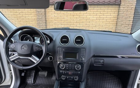 Mercedes-Benz GL-Класс, 2010 год, 2 500 000 рублей, 8 фотография
