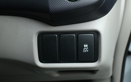 Honda Insight II рестайлинг, 2010 год, 890 000 рублей, 19 фотография