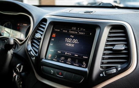Jeep Cherokee, 2014 год, 1 800 000 рублей, 18 фотография