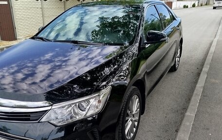 Toyota Camry, 2016 год, 2 380 000 рублей, 2 фотография