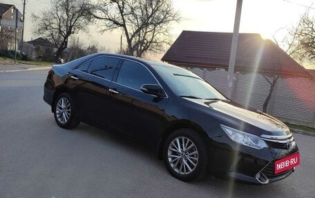 Toyota Camry, 2016 год, 2 380 000 рублей, 6 фотография
