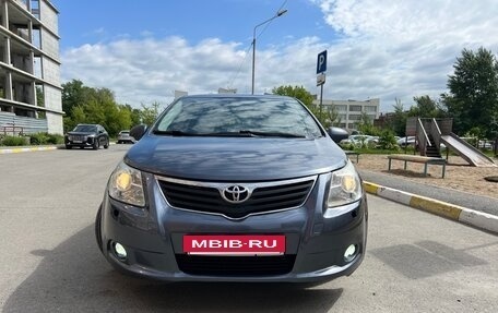 Toyota Avensis III рестайлинг, 2009 год, 1 050 000 рублей, 2 фотография