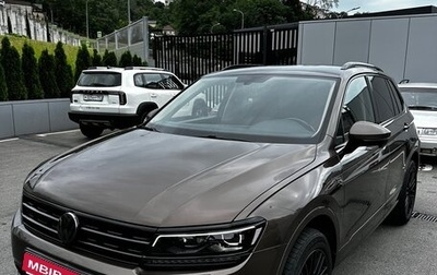 Volkswagen Tiguan II, 2017 год, 2 100 000 рублей, 1 фотография