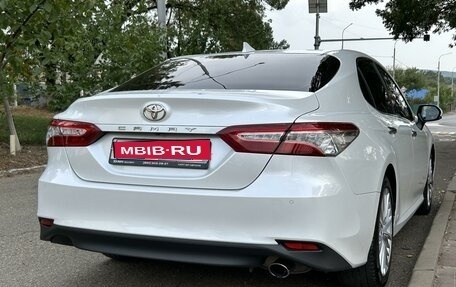 Toyota Camry, 2019 год, 3 200 000 рублей, 1 фотография