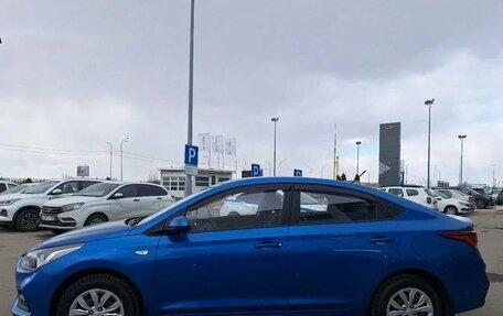 Hyundai Solaris II рестайлинг, 2018 год, 869 000 рублей, 7 фотография