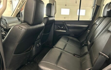 Mitsubishi Pajero IV, 2012 год, 1 679 000 рублей, 10 фотография
