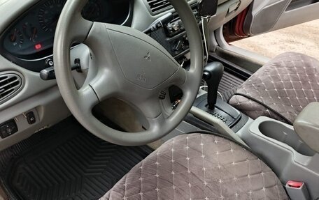 Mitsubishi Galant VIII, 2002 год, 320 000 рублей, 5 фотография
