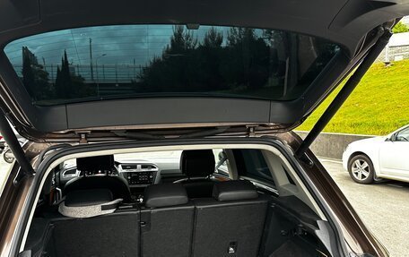 Volkswagen Tiguan II, 2017 год, 2 100 000 рублей, 14 фотография