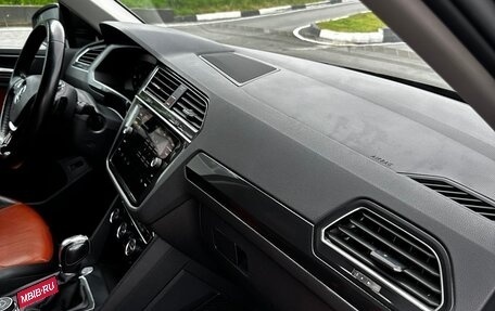 Volkswagen Tiguan II, 2017 год, 2 100 000 рублей, 15 фотография