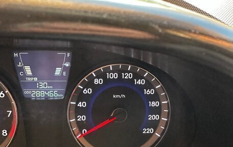 Hyundai Solaris II рестайлинг, 2014 год, 388 000 рублей, 15 фотография