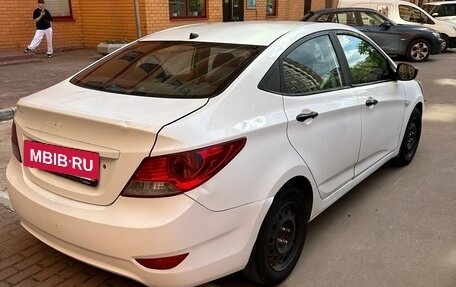 Hyundai Solaris II рестайлинг, 2014 год, 388 000 рублей, 11 фотография
