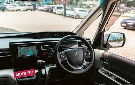 Honda Stepwgn IV, 2015 год, 1 595 000 рублей, 12 фотография