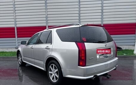 Cadillac SRX II рестайлинг, 2004 год, 580 000 рублей, 2 фотография