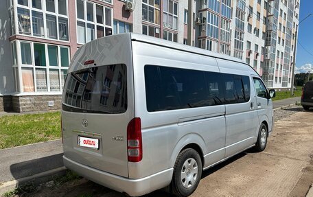 Toyota HiAce H200, 2007 год, 1 650 000 рублей, 2 фотография