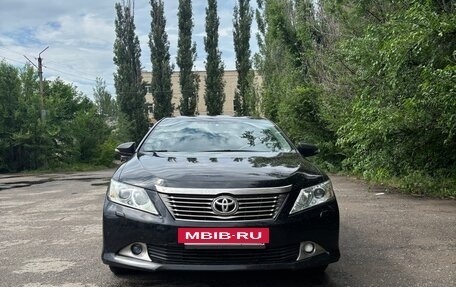 Toyota Camry, 2013 год, 1 700 000 рублей, 2 фотография