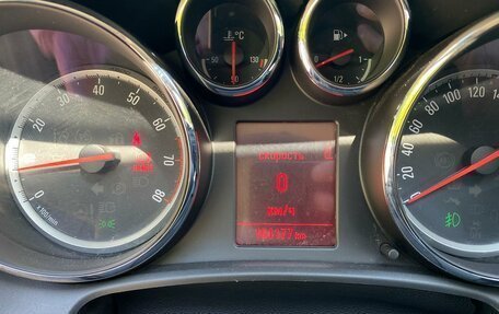 Opel Astra J, 2012 год, 730 000 рублей, 10 фотография