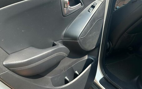 Hyundai ix35 I рестайлинг, 2013 год, 1 090 000 рублей, 6 фотография