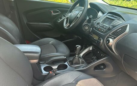 Hyundai ix35 I рестайлинг, 2013 год, 1 090 000 рублей, 21 фотография