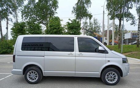Volkswagen Caravelle T5, 2013 год, 2 129 000 рублей, 5 фотография
