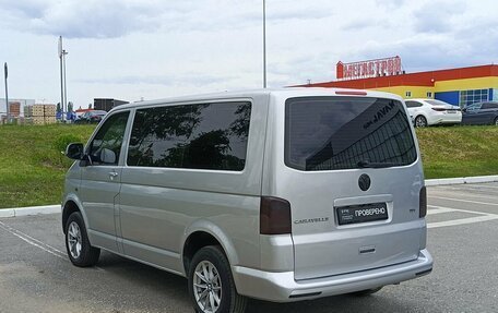 Volkswagen Caravelle T5, 2013 год, 2 129 000 рублей, 8 фотография