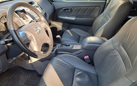 Toyota Hilux VII, 2012 год, 2 700 000 рублей, 9 фотография
