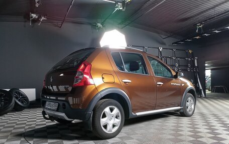 Renault Sandero I, 2013 год, 850 000 рублей, 3 фотография