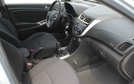 Hyundai Solaris II рестайлинг, 2014 год, 525 000 рублей, 10 фотография