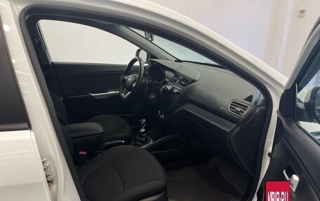 KIA Rio III рестайлинг, 2015 год, 825 000 рублей, 13 фотография