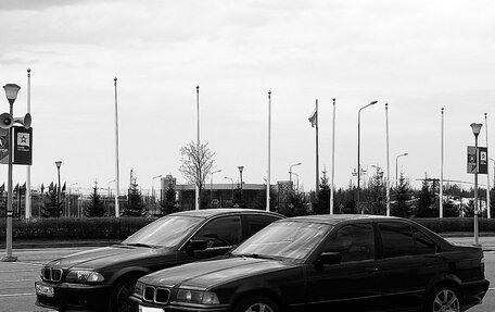 BMW 3 серия, 2000 год, 740 000 рублей, 11 фотография