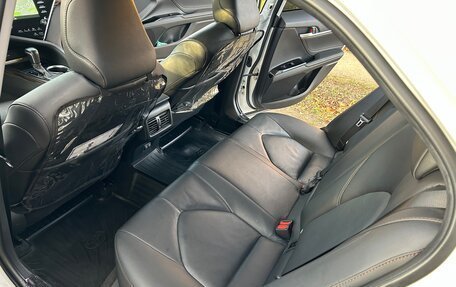 Toyota Camry, 2019 год, 3 200 000 рублей, 17 фотография