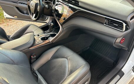 Toyota Camry, 2019 год, 3 200 000 рублей, 19 фотография