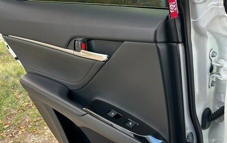 Toyota Camry, 2019 год, 3 200 000 рублей, 15 фотография