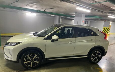 Mitsubishi Eclipse Cross, 2022 год, 2 390 000 рублей, 4 фотография