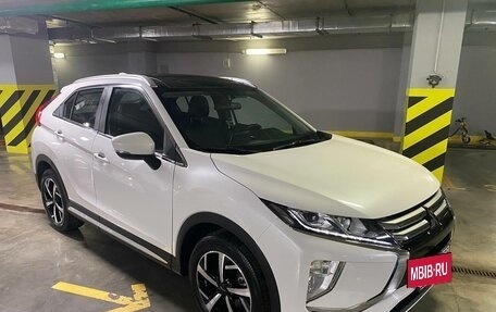 Mitsubishi Eclipse Cross, 2022 год, 2 390 000 рублей, 2 фотография