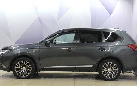 Mitsubishi Outlander III рестайлинг 3, 2017 год, 1 997 000 рублей, 2 фотография