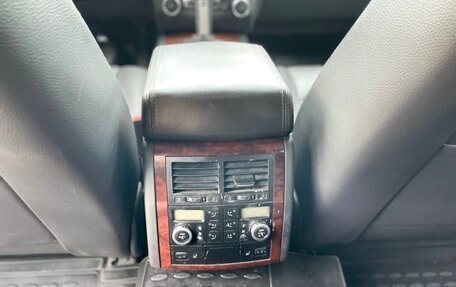 Volkswagen Touareg III, 2004 год, 600 000 рублей, 13 фотография