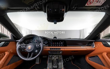 Porsche 911, 2024 год, 35 500 000 рублей, 9 фотография